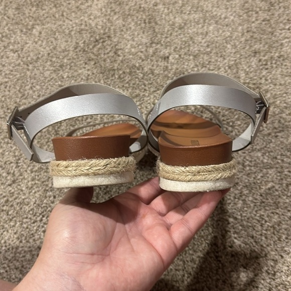 Women’s open toe ankle strap platform wedge sandals - Picture 11 of 11